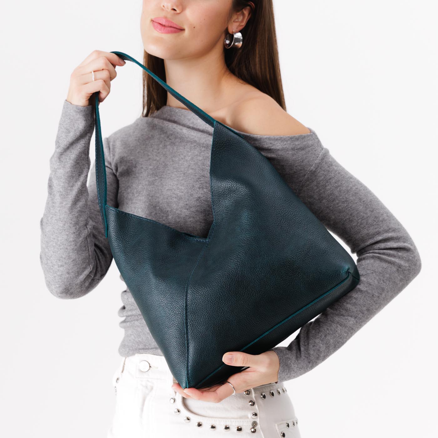 Crossbody Shoulder Bag with Magnetic Closure | Naomi