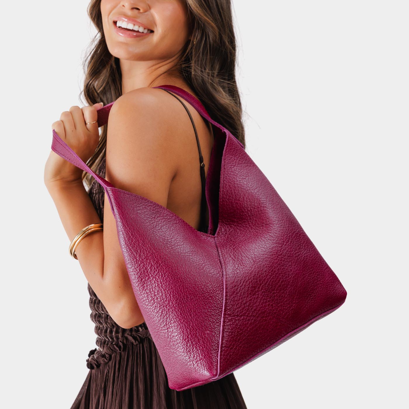 Crossbody Shoulder Bag with Magnetic Closure | Naomi