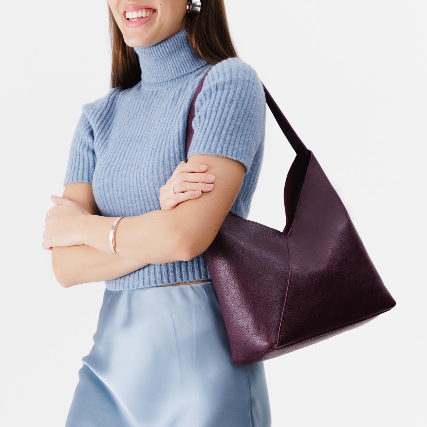 Crossbody Shoulder Bag with Magnetic Closure | Naomi