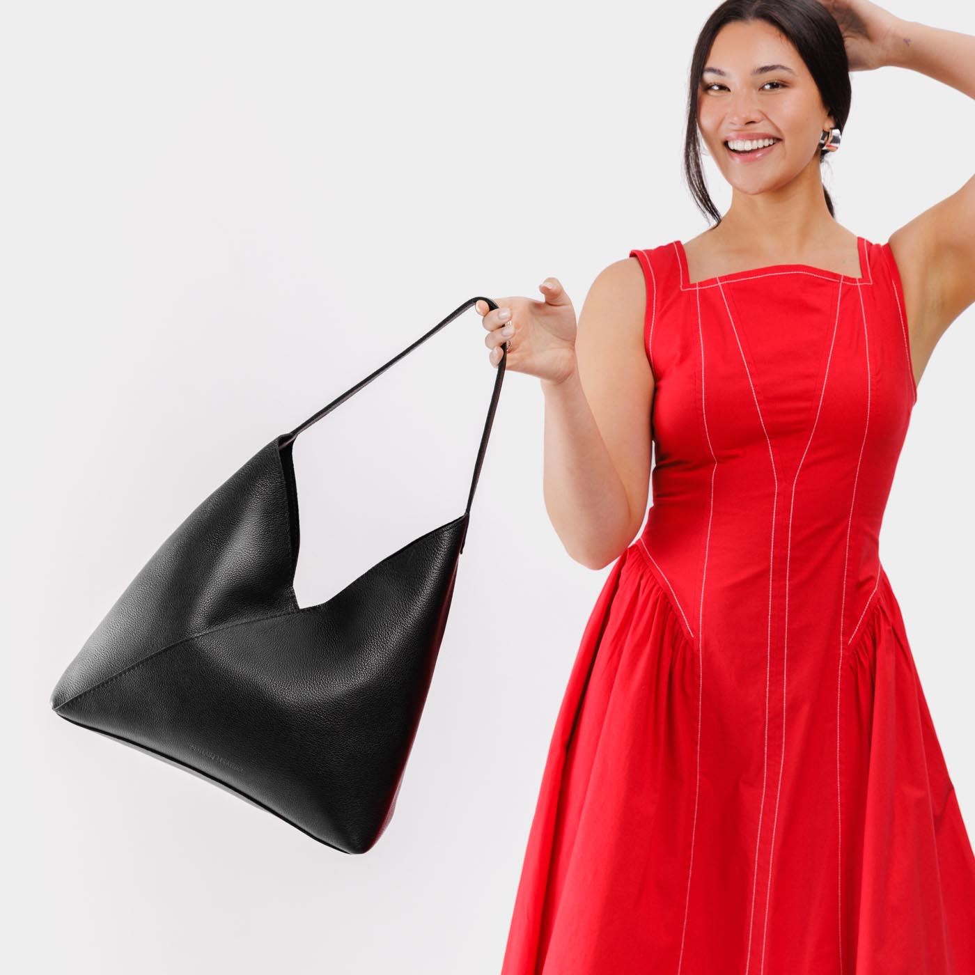 Crossbody Shoulder Bag with Magnetic Closure | Naomi