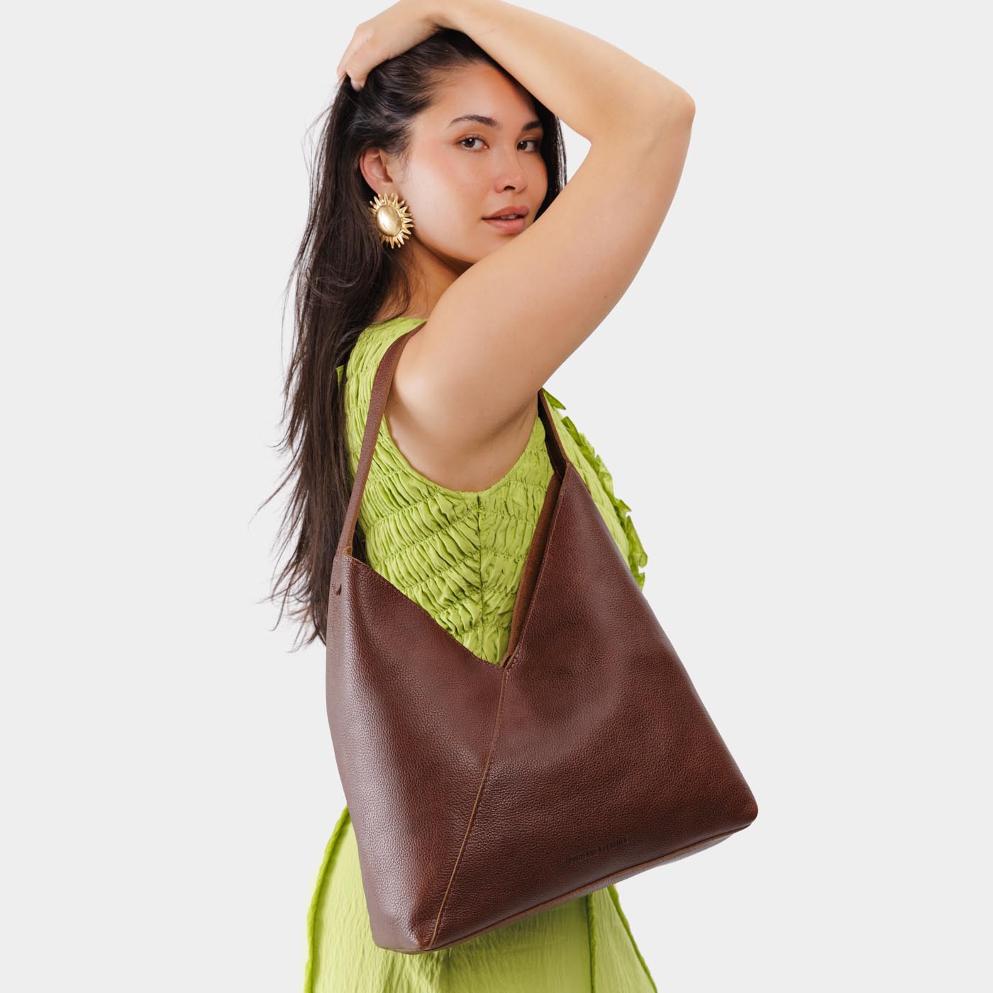 Crossbody Shoulder Bag with Magnetic Closure | Naomi