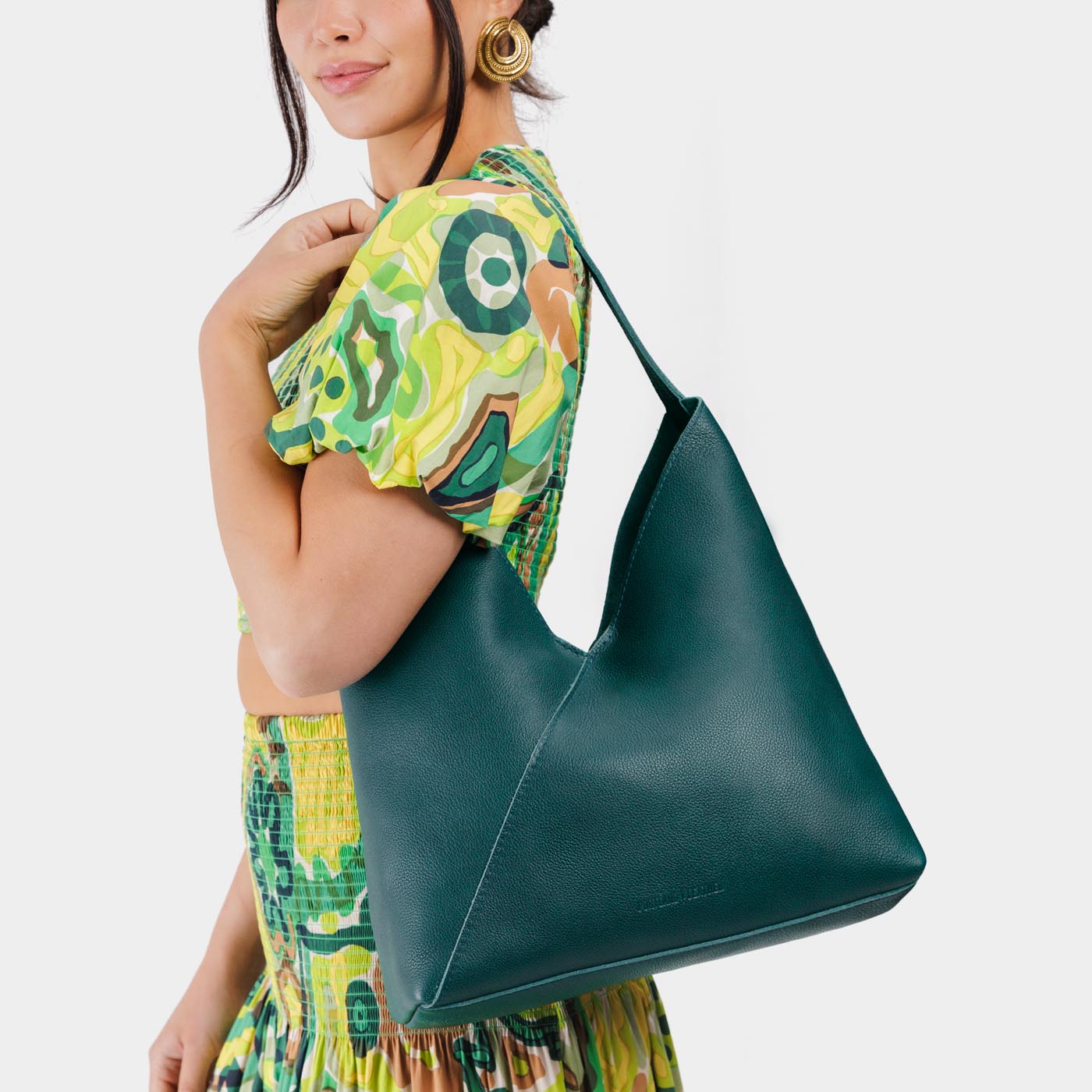 Crossbody Shoulder Bag with Magnetic Closure | Naomi
