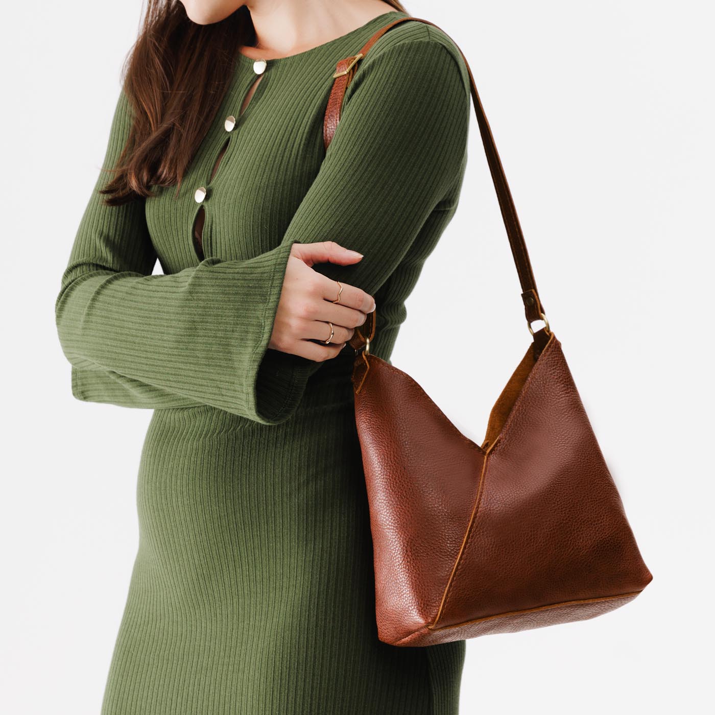 Crossbody Shoulder Bag with Magnetic Closure | Naomi