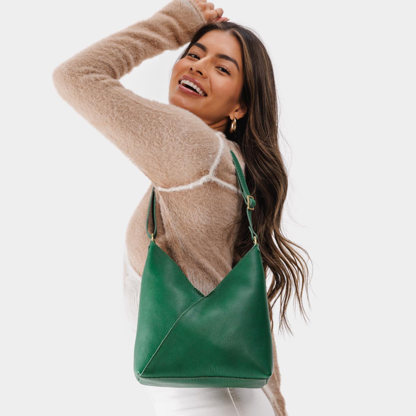 Crossbody Shoulder Bag with Magnetic Closure | Naomi