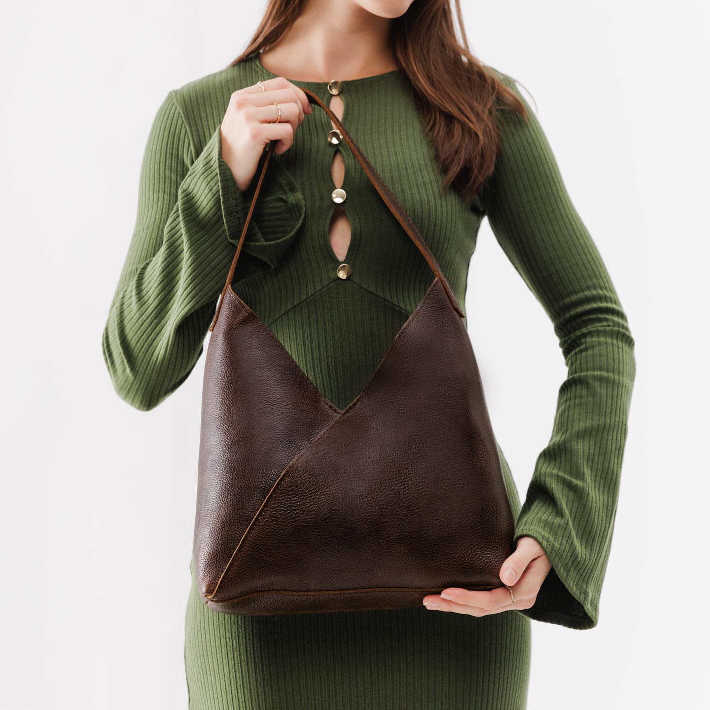 Crossbody Shoulder Bag with Magnetic Closure | Naomi