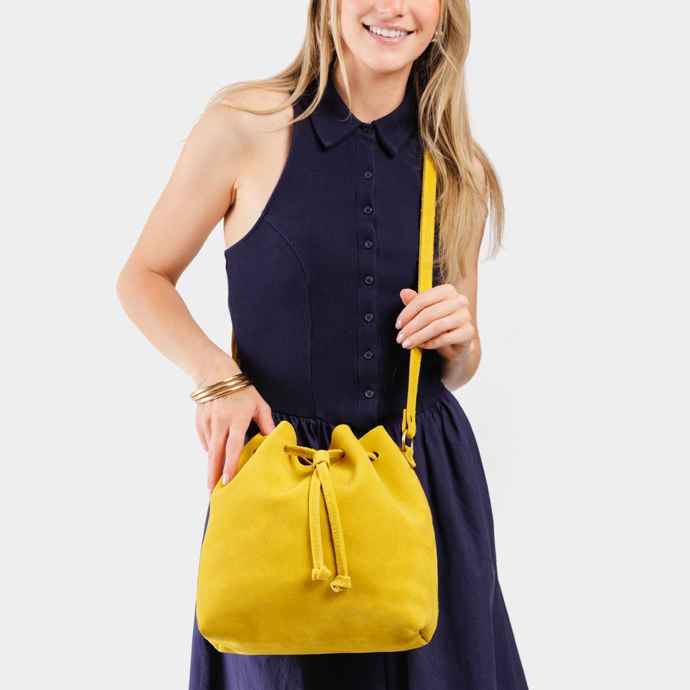 Leather Bucket Bag with Adjustable Crossbody Strap | Everyday Carry