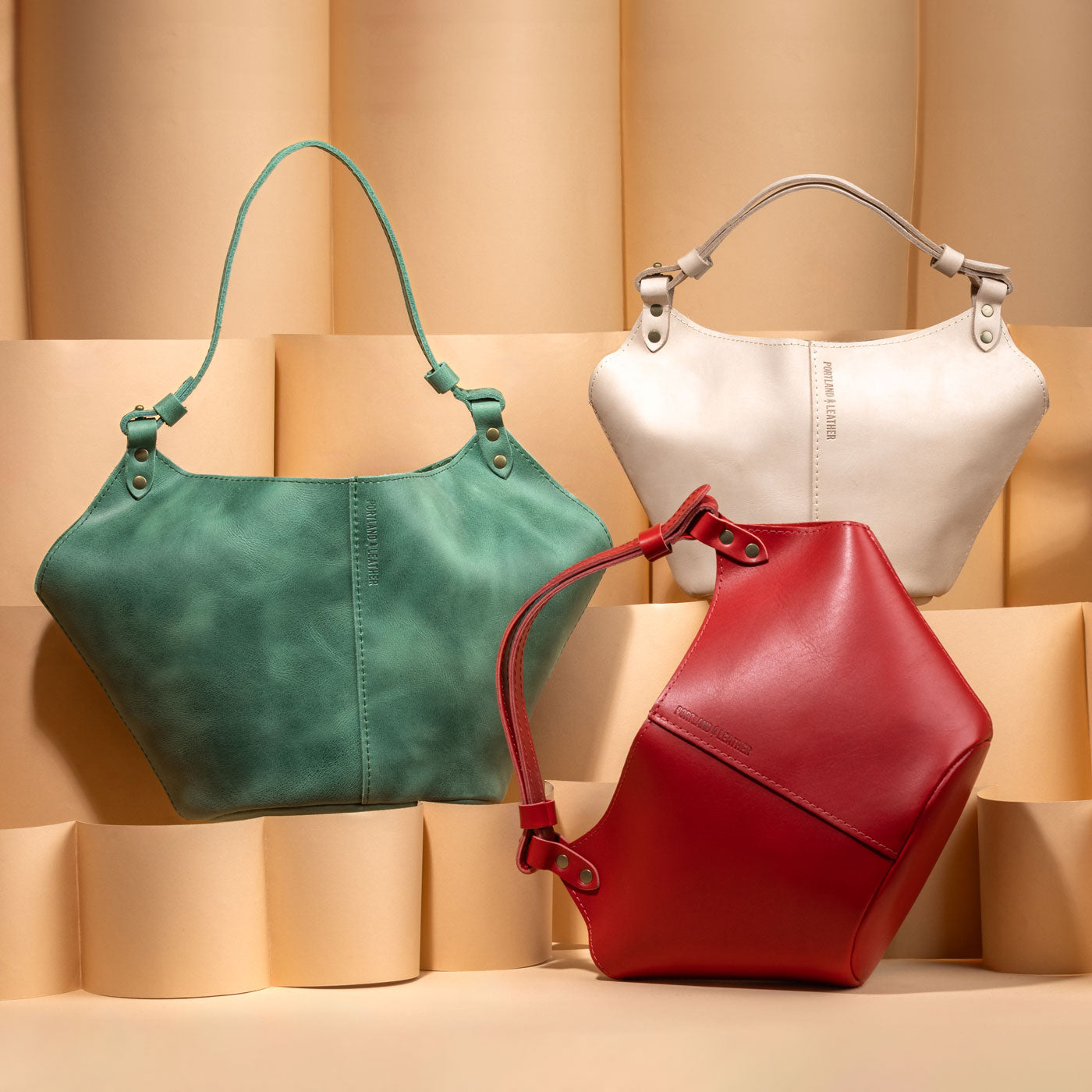 Adjustable Kangaroo Shoulder Bag with Spacious Interior | Portland Leather