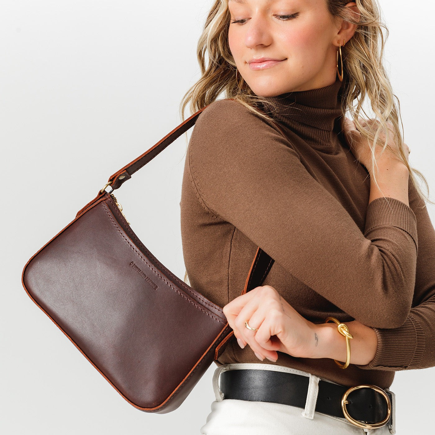 Lucy Shoulder Bag with Exterior Pocket for Essentials | Almost Perfect